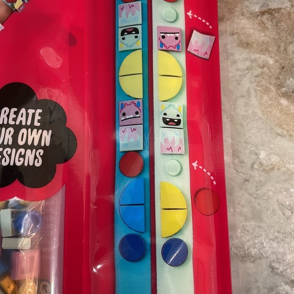 BNIP LEGO DOTS Monster Bracelet Set #41923 DIY Craft Bracelet - Picture 5 of 5